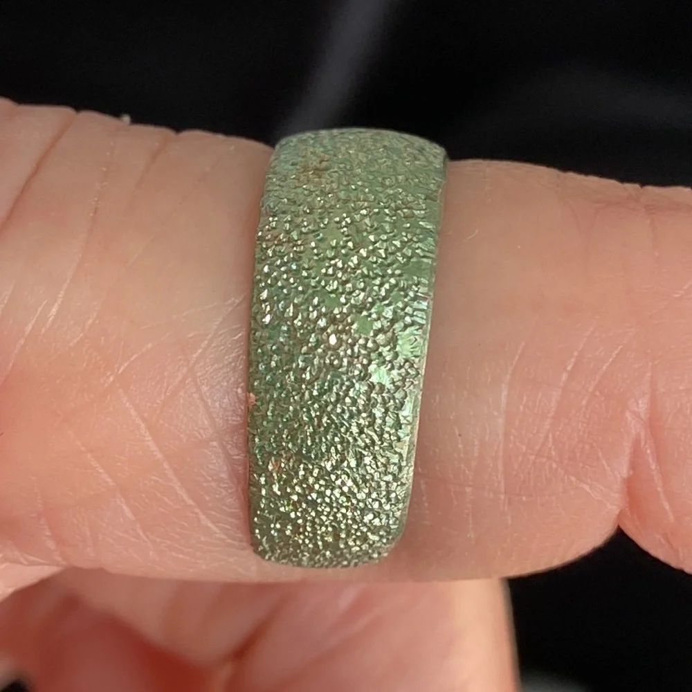 N/A sparkling glitter